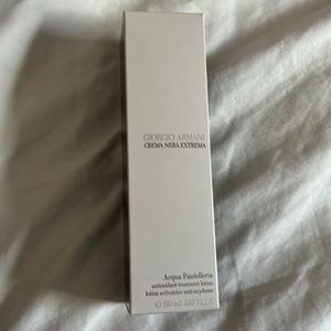 NWT Armani Crema Nera Extrema
